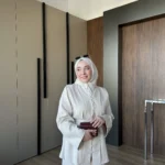 Düğmeli Takım